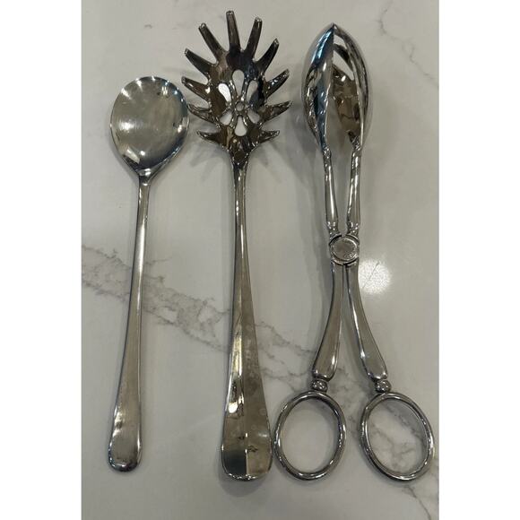 International Silver Other - International Silver Silver Plated Set of 3 Serving Spoons‎ Salad Tongs